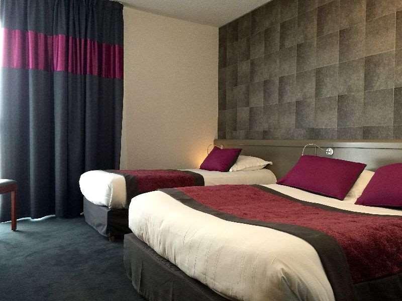 Brit Hotel Golfhotel Saint Samson Pleumeur-Bodou Room photo